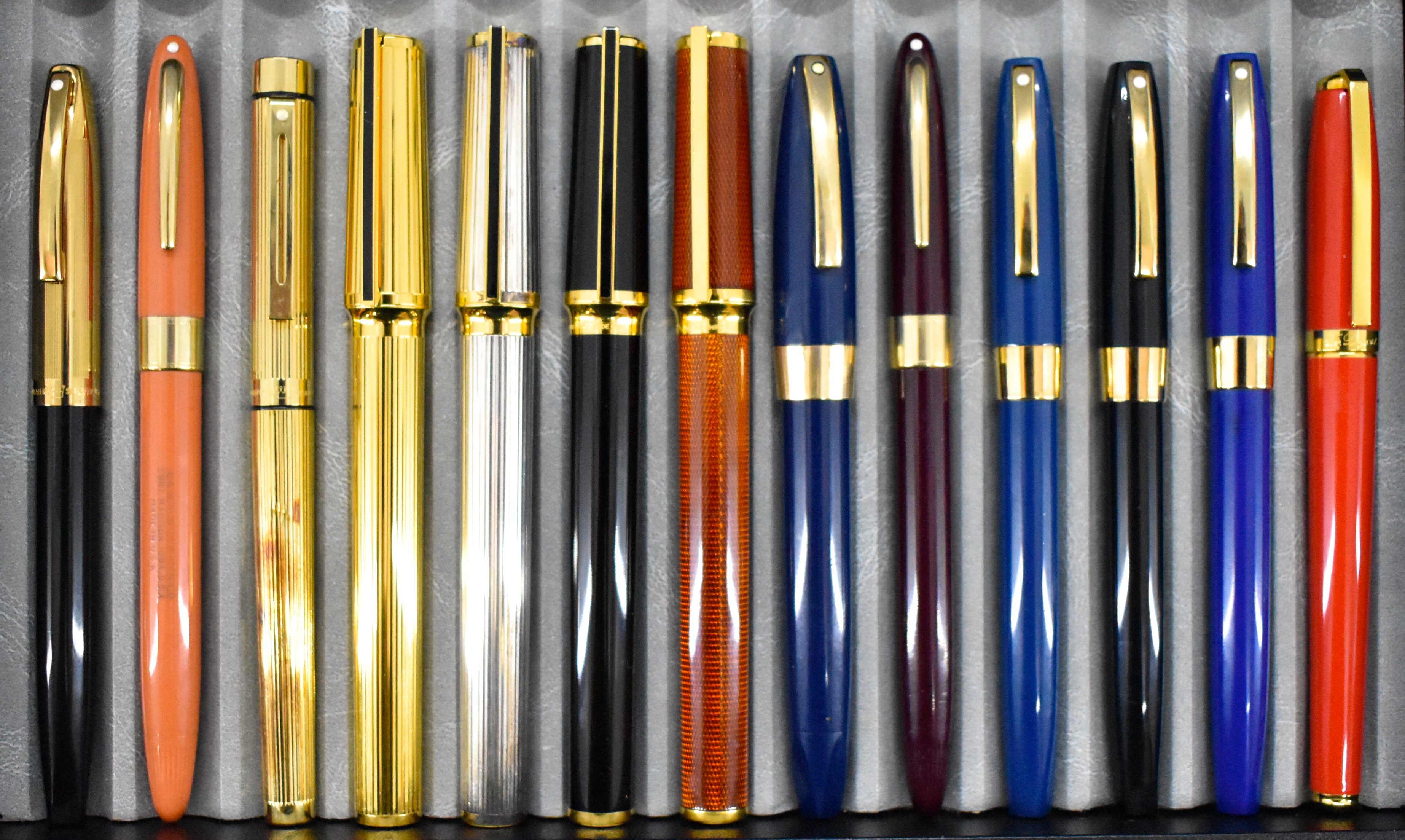 Fantastic Modern And Vintage Fountain Pens