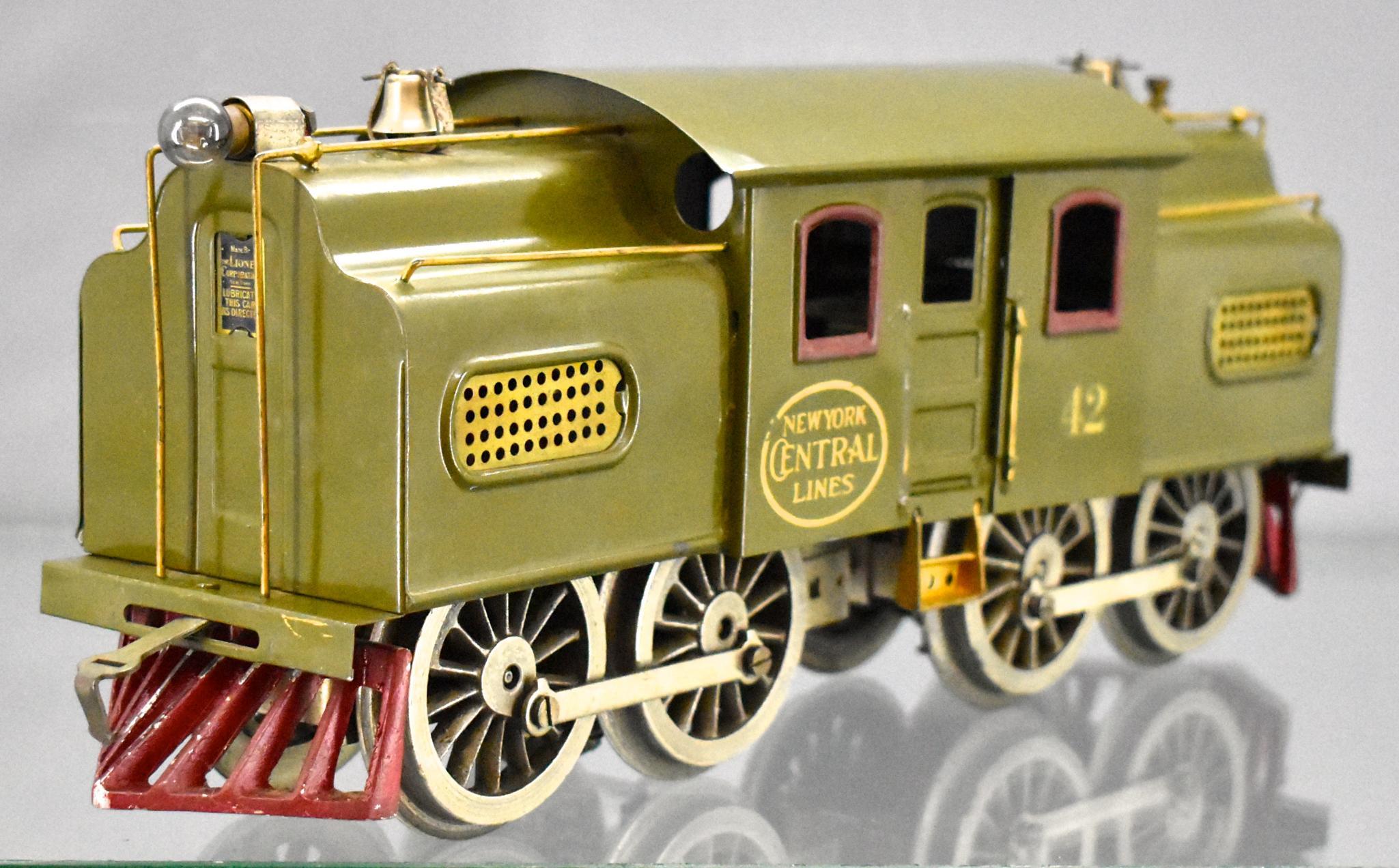 Lg Lot Vintage O Gauge Lionel Train Accessories